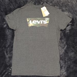 Levi's® Men's Camo Housemark Graphic T-Shirt